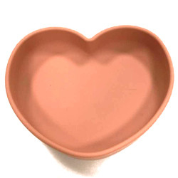 Dishwasher Safe Silicone Food Plate Heart Shape Suction Silicone Dinner Plates FDA