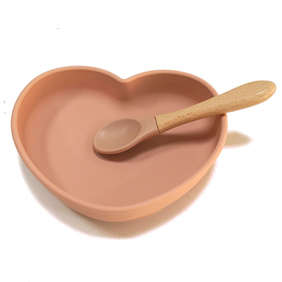 Heart Shaped Eco Friendly Silicone Suction Weaning Plate For Children