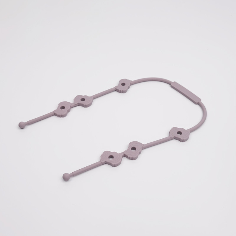 Food Grade 50*0.6*2cm Silicone Pacifier Chain Adjustable Anti Falling